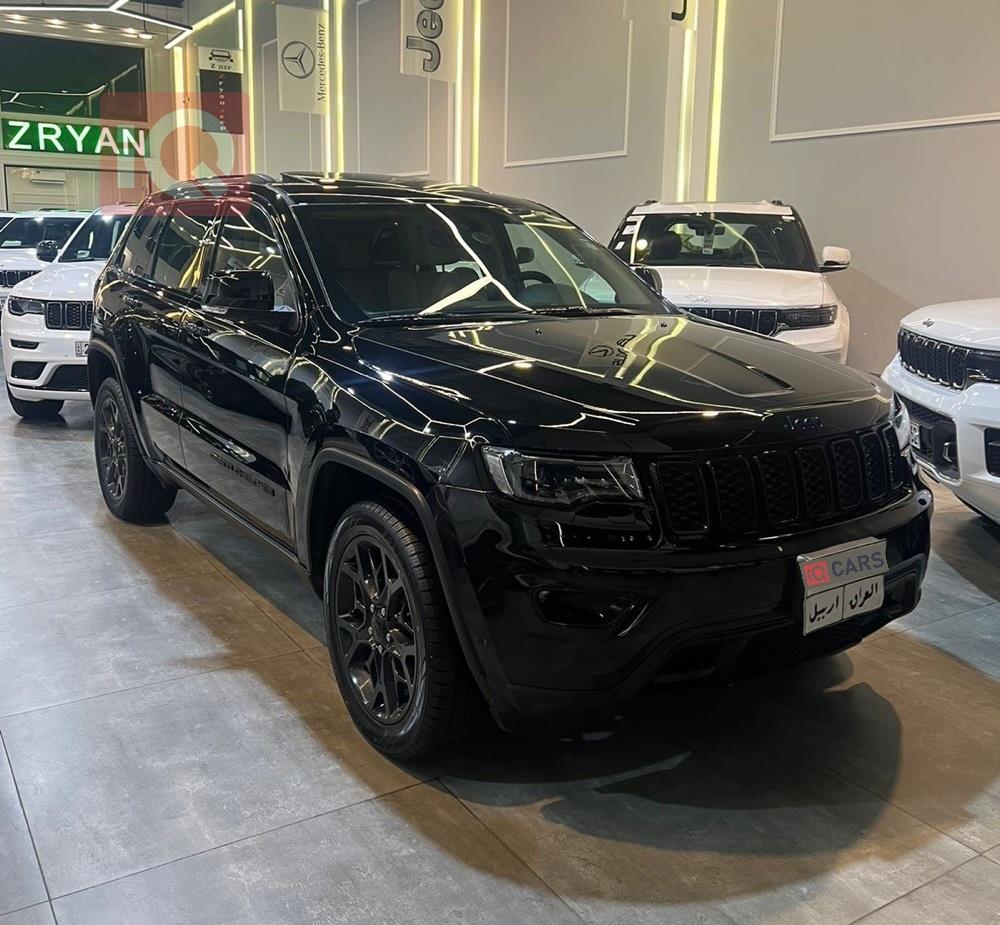 جیپ گراند شیرۆکی